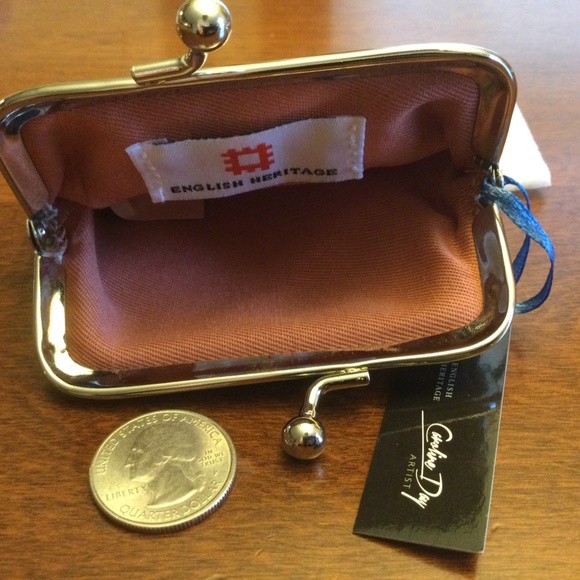 Floral coin purse - Picture 8 of 8